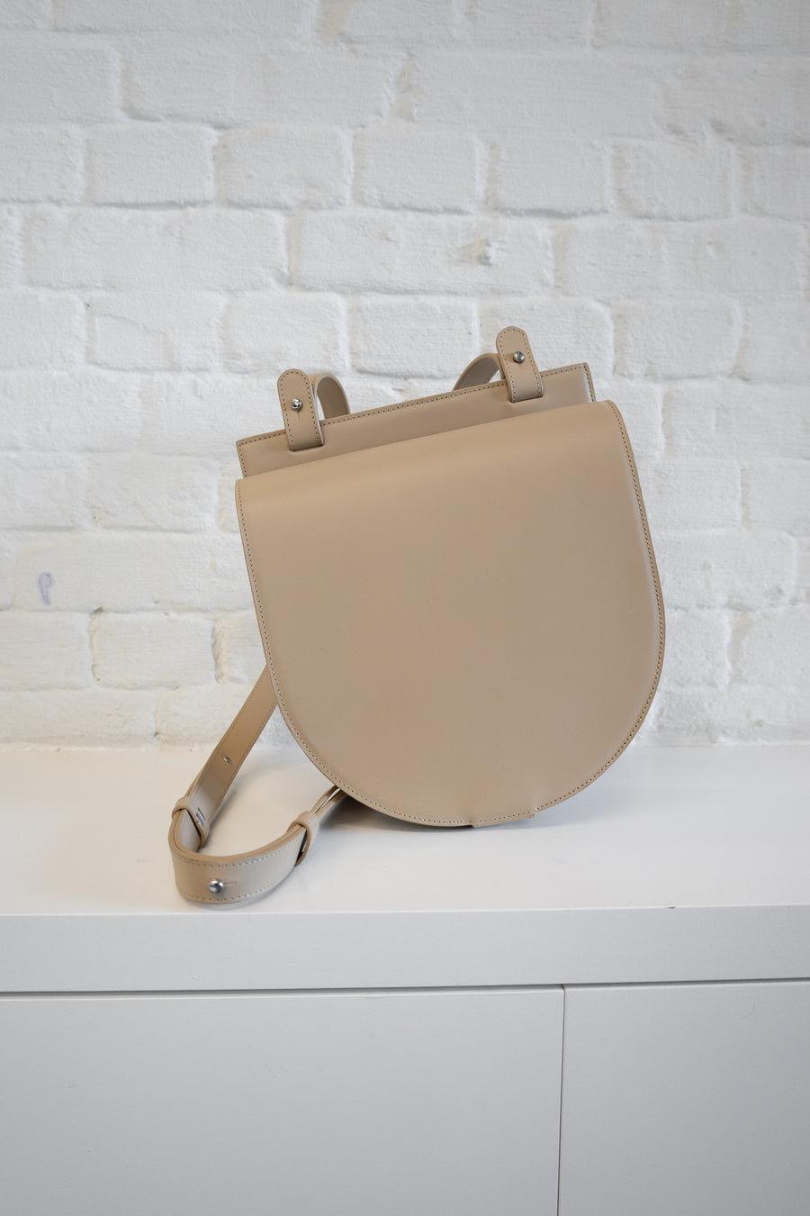 SS. Single Saddle beige