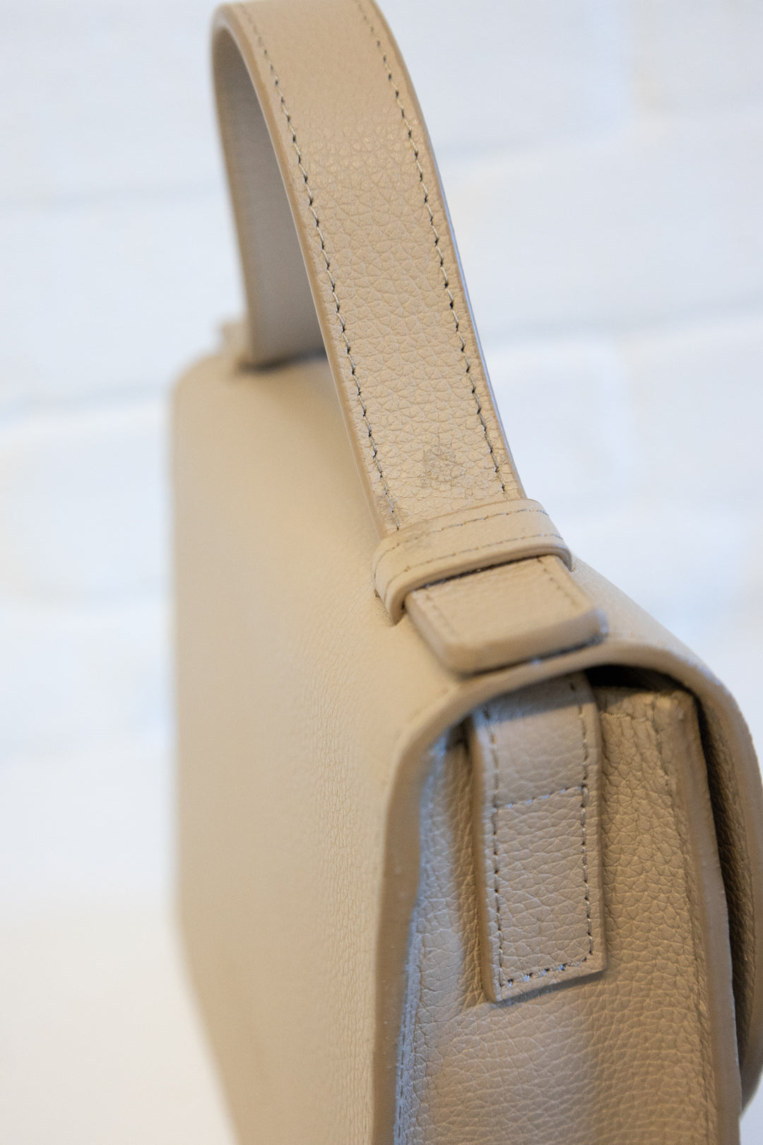 SS. Micro Beige Structured