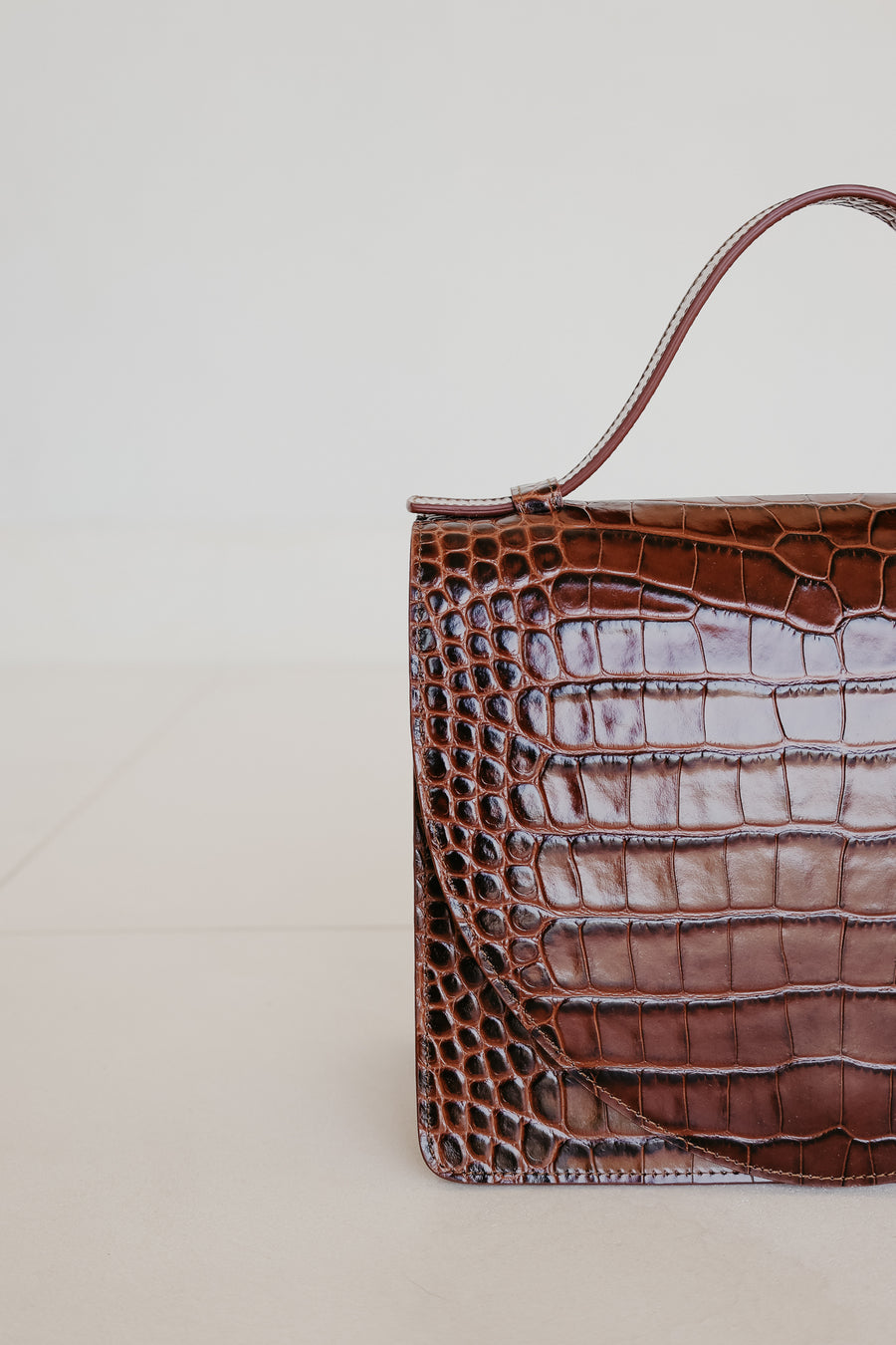 Mini Briefcase | Cacao Croco Glans