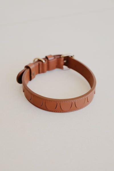 Collar Scales | Dark Cognac