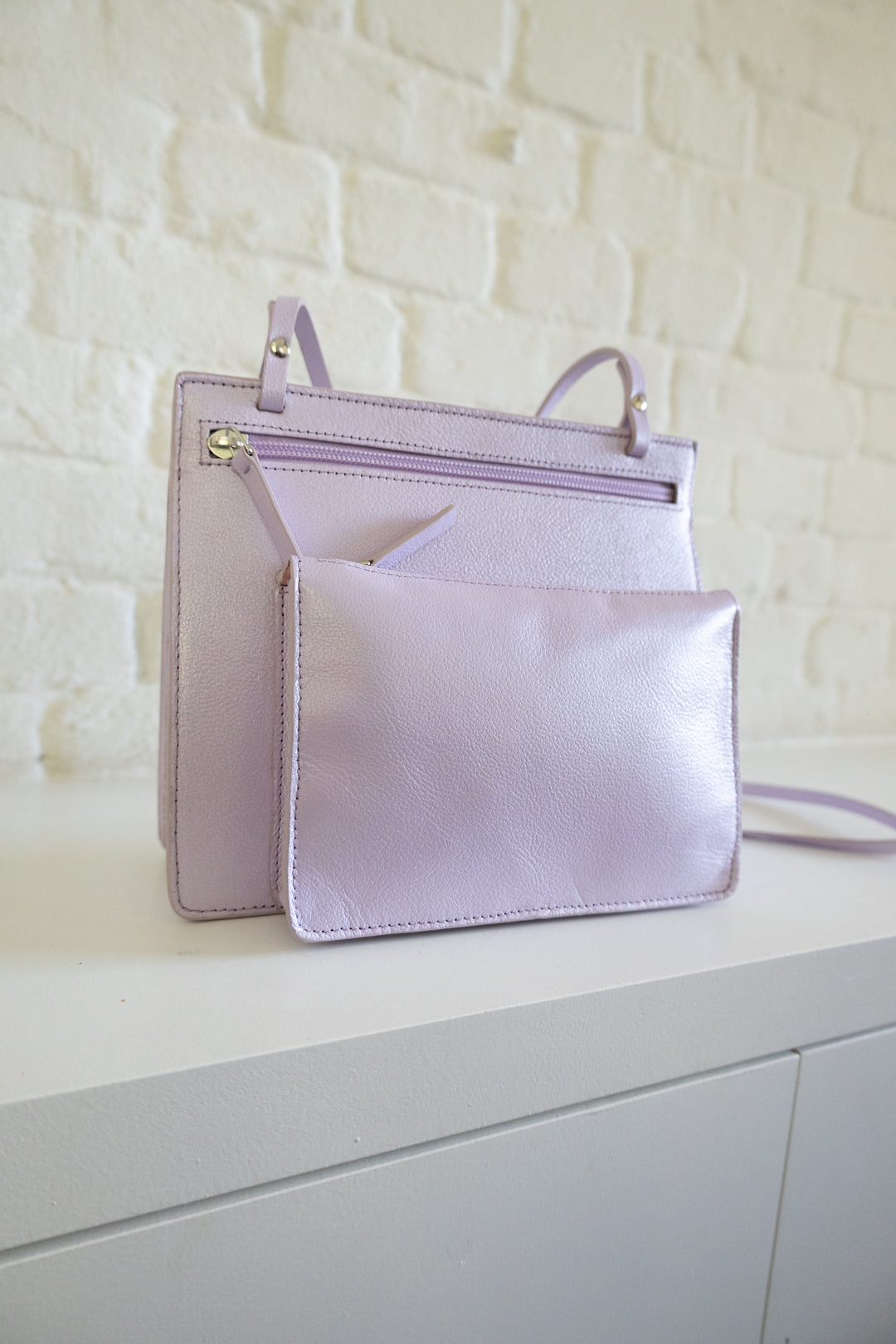 SS. Double Pouch Lila Shimmer