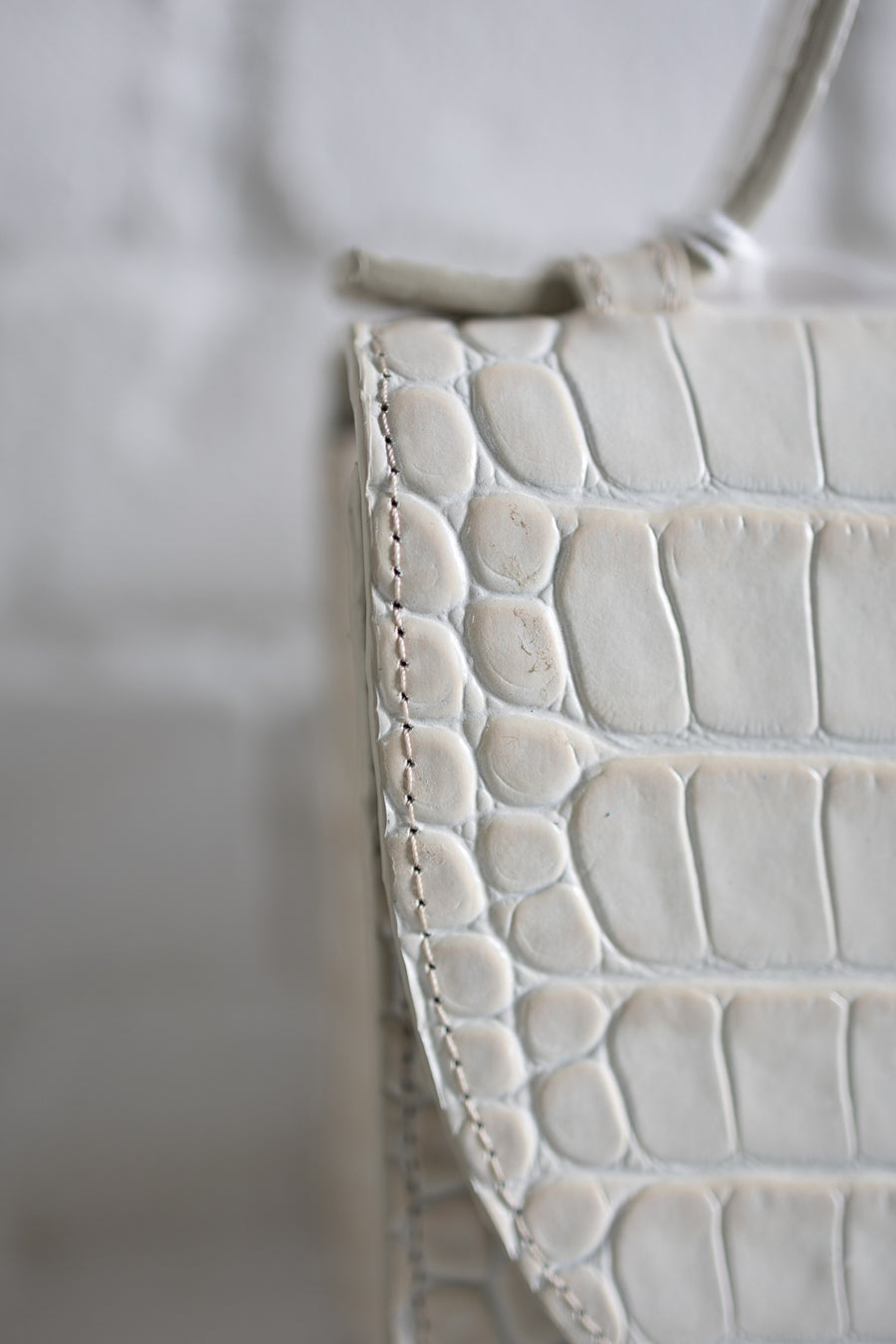 SS. Micro White Croco II
