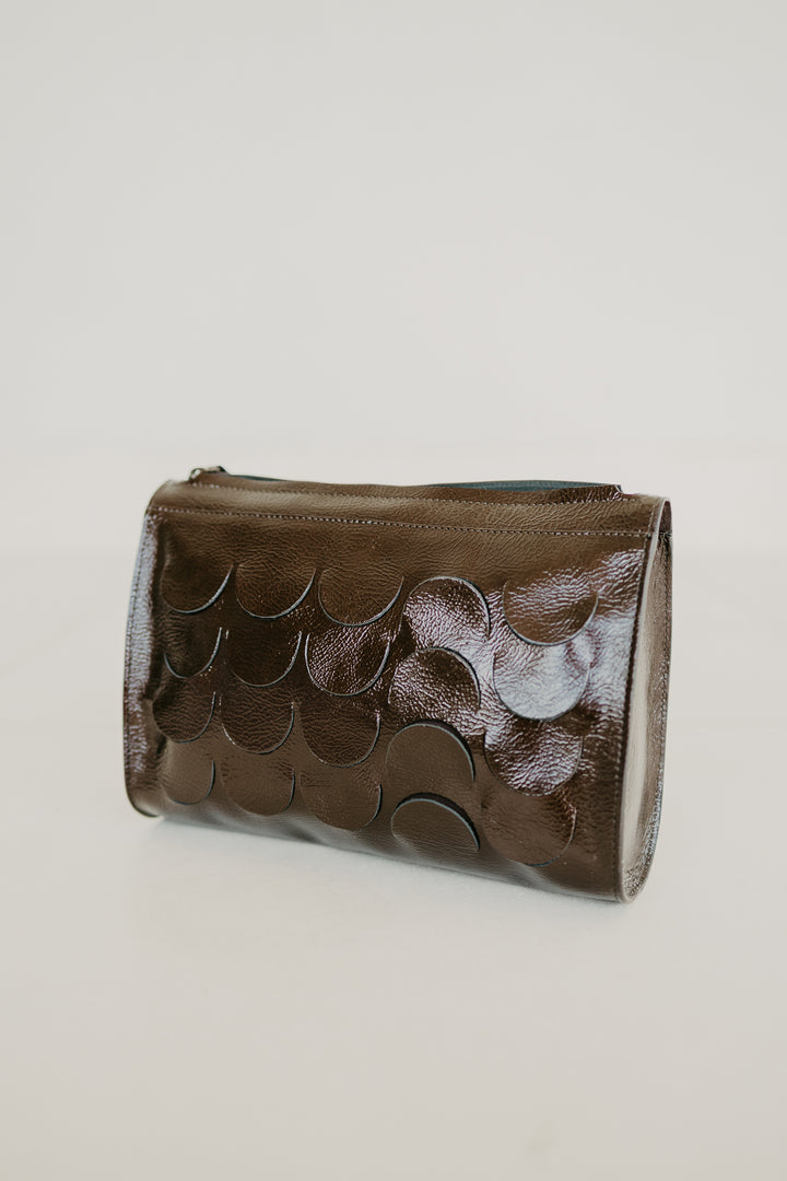 Scales | Chocolate Stone