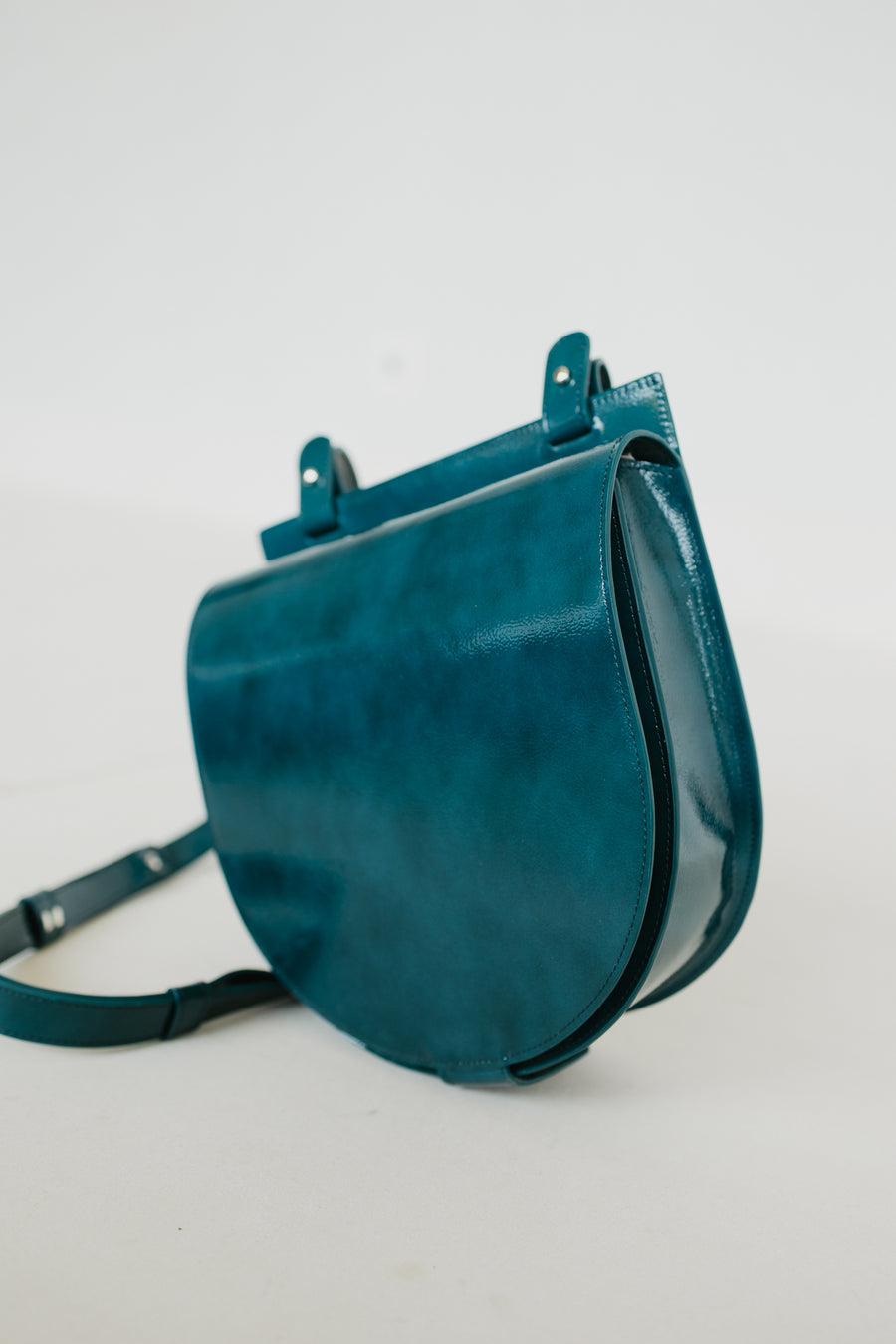 Single Saddle | Brindisi Stone