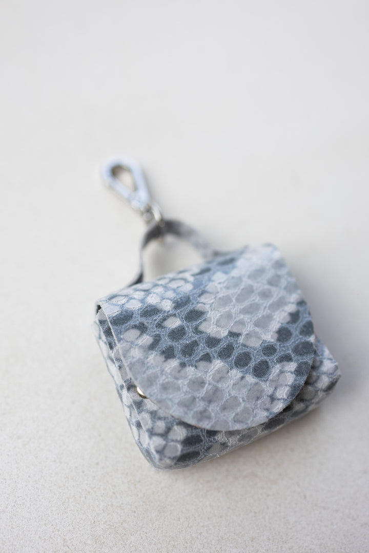 Keychain | Nano Briefcase Python