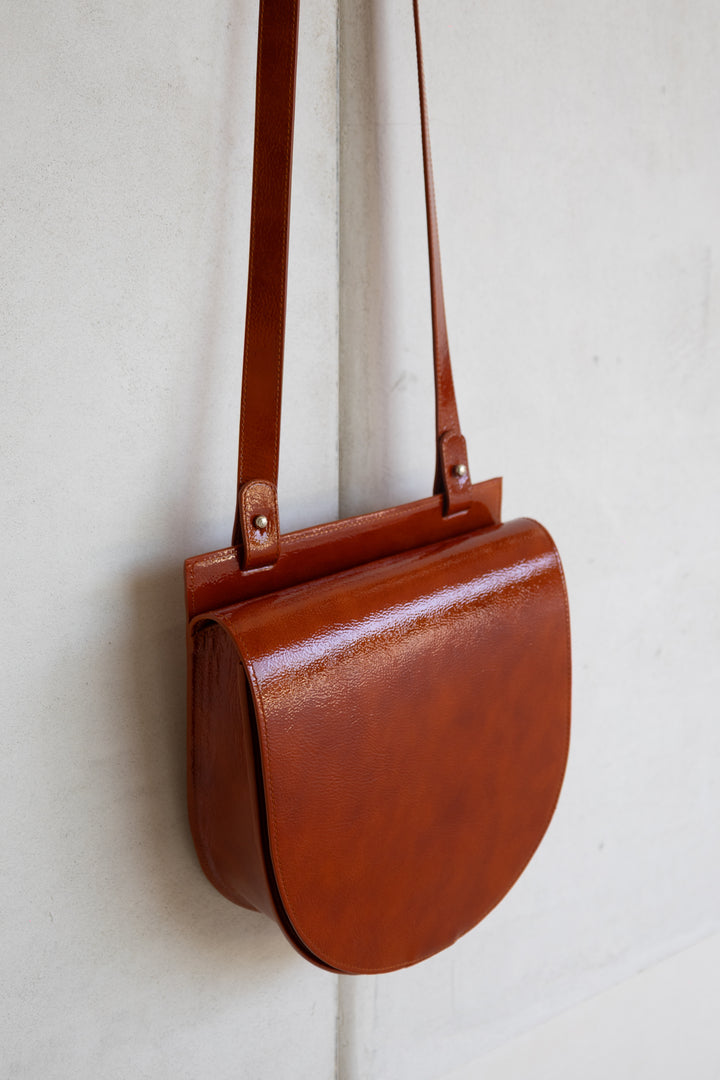 Single Saddle | Terracotta Stone