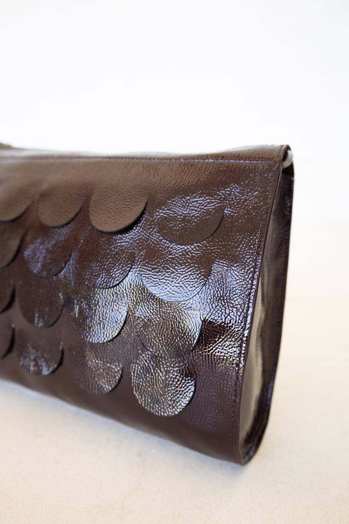 Scales | Chocolate Stone