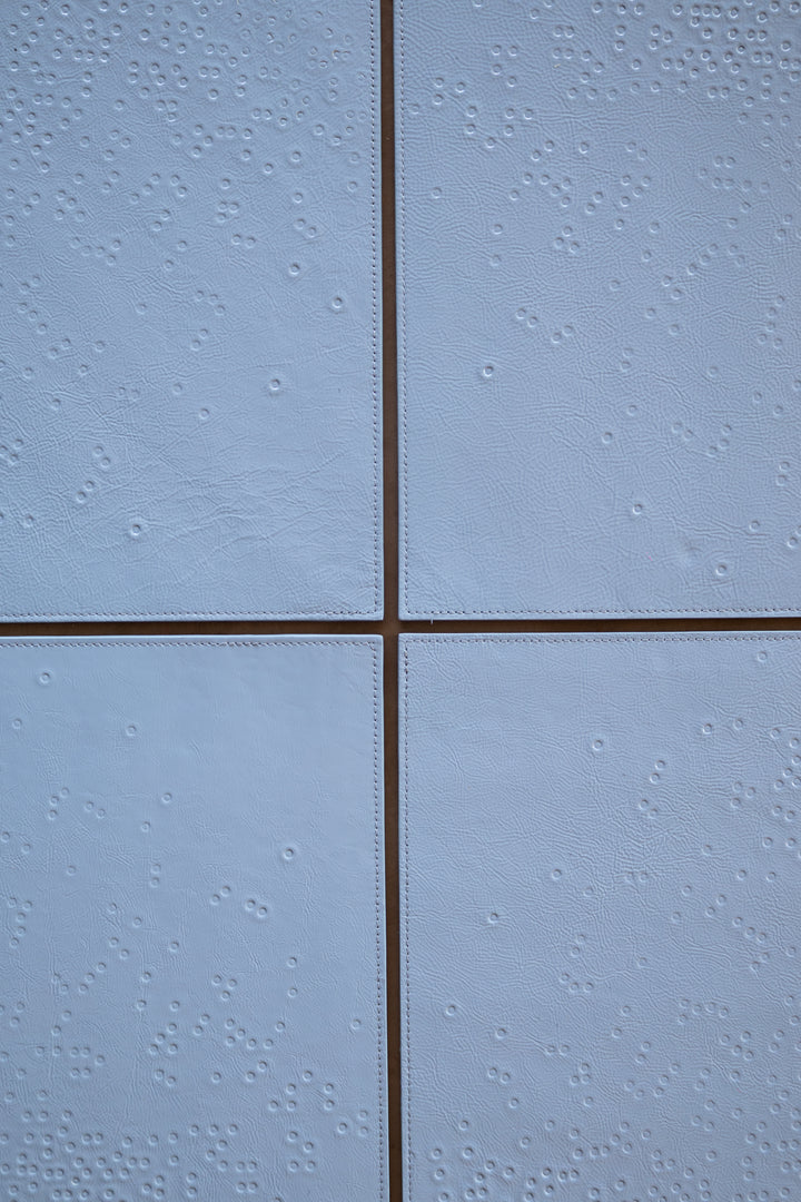 Placemat Set (4) Dots | Ice Blue Stone