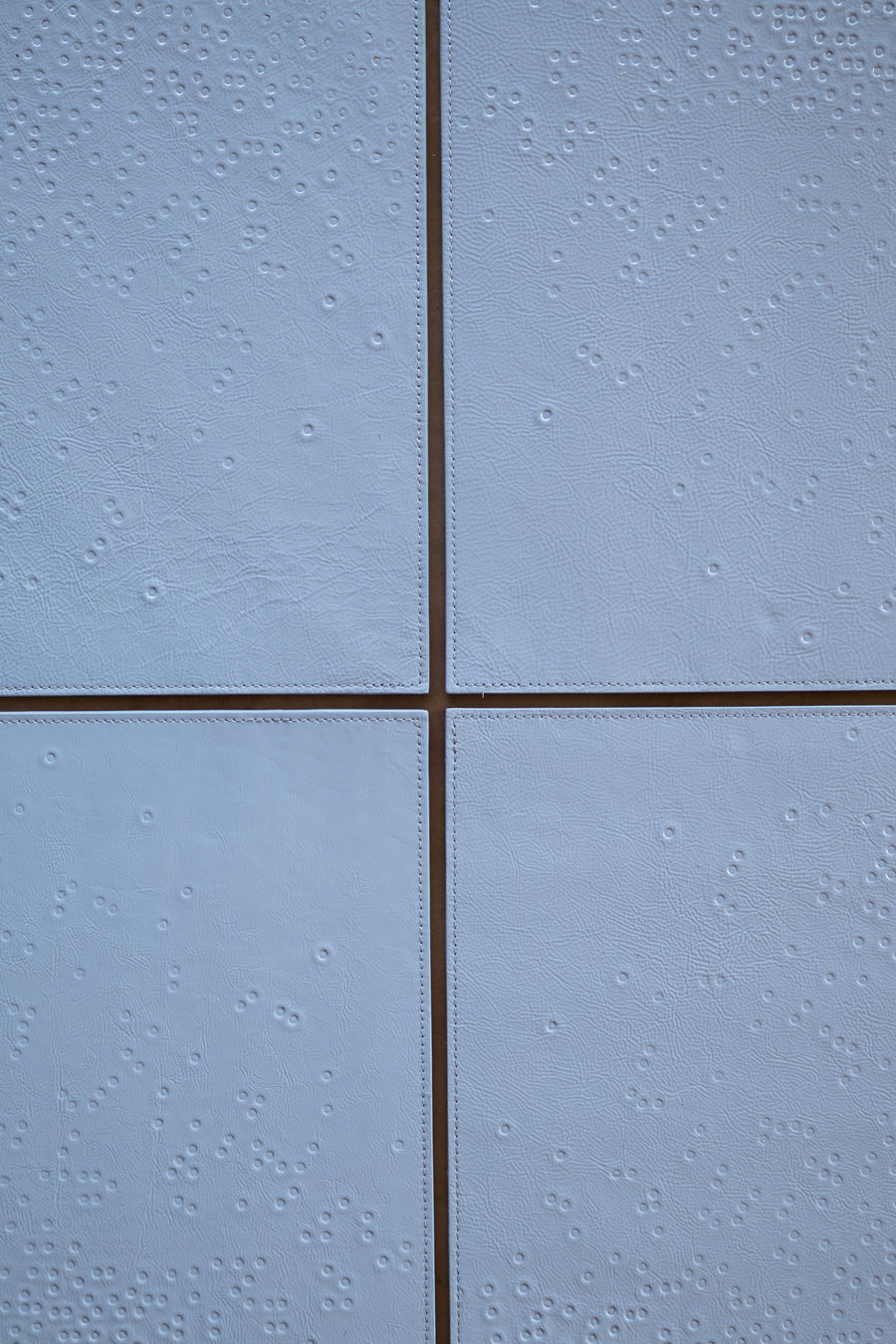 Placemat Set (4) Dots | Ice Blue Stone