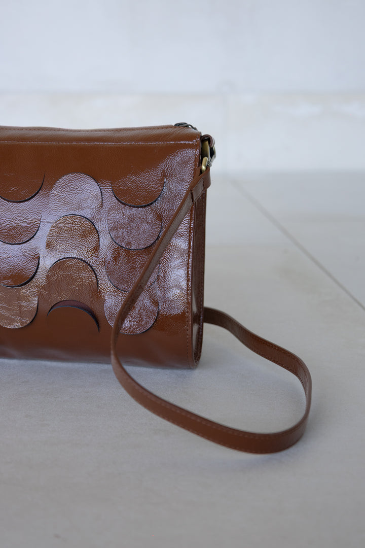 Scales | Cognac Stone