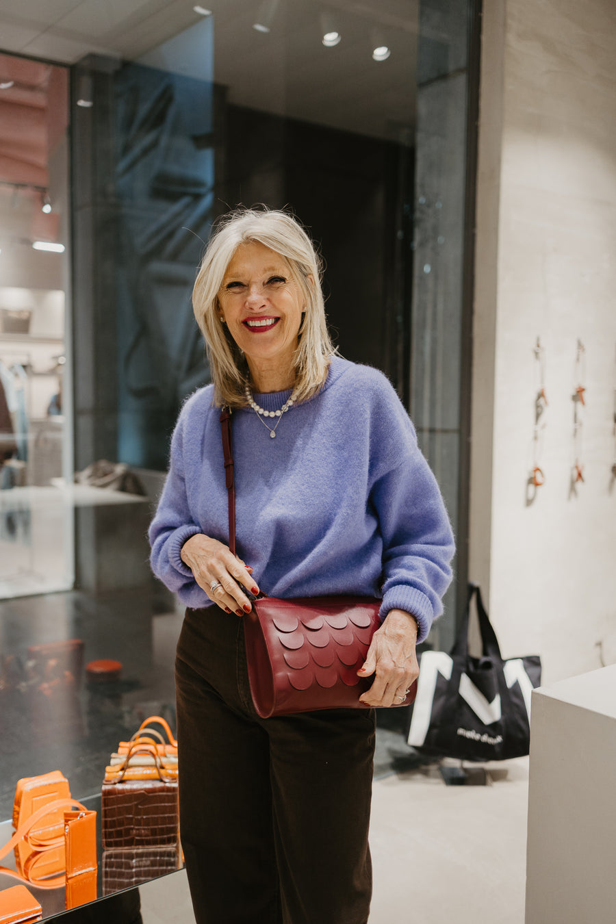 Scales | Bordeaux Pure