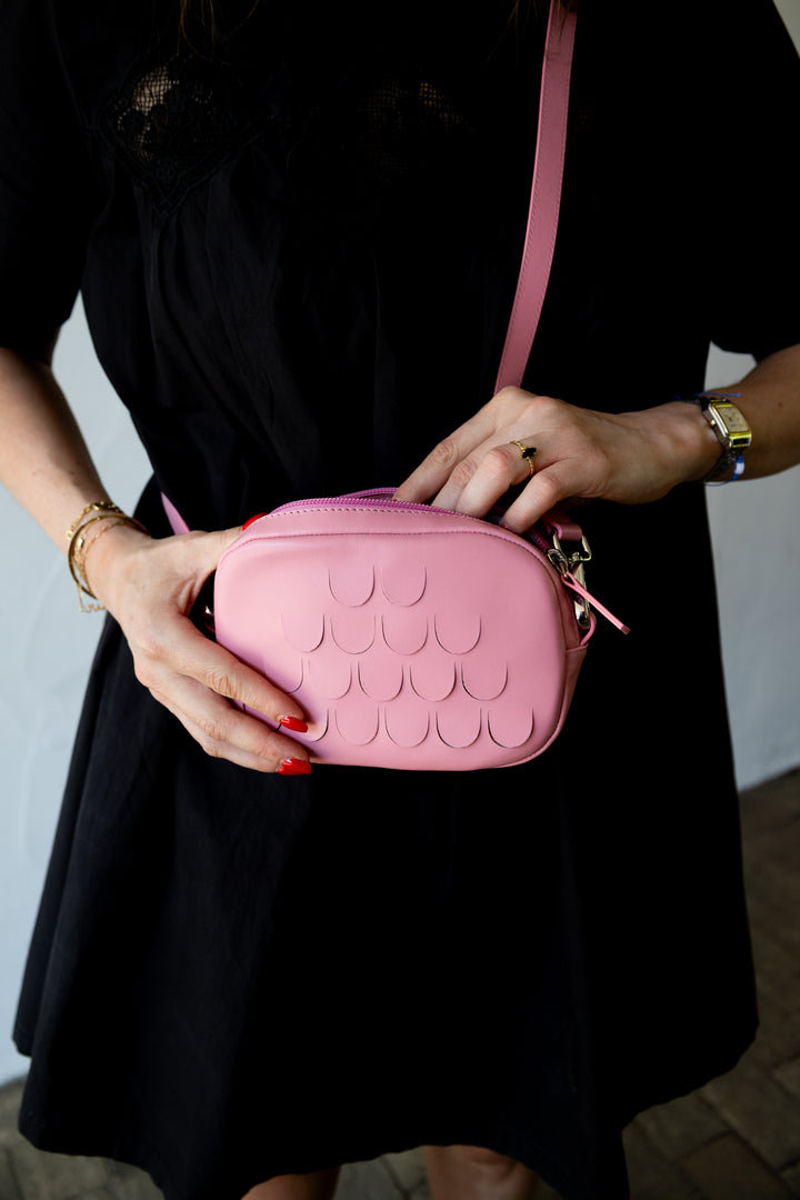 Oval Mini Bag | Bubblegum