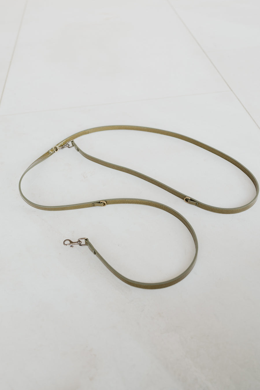 Leash | Bronze Stone