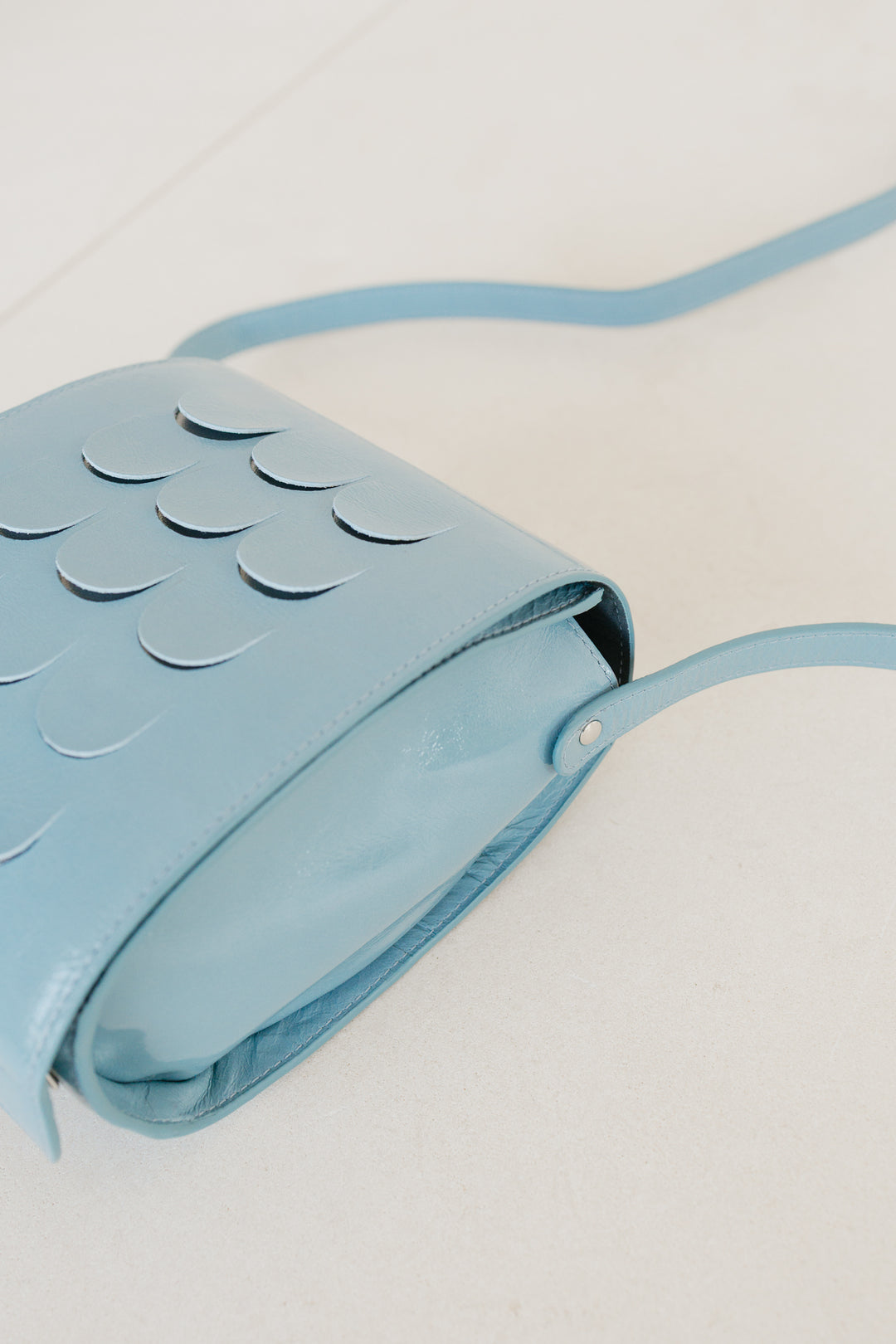 Mini Scales | Cielo Stone