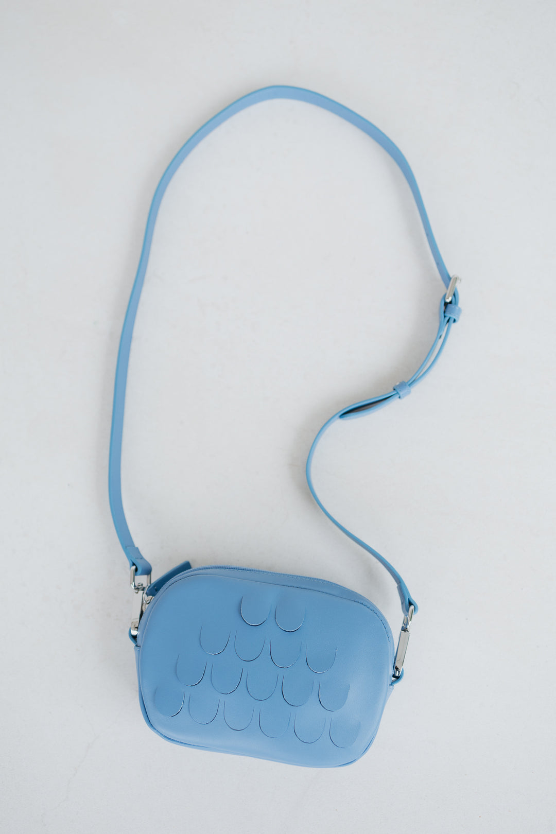 Oval Mini Bag | Bleu Ciel Pure