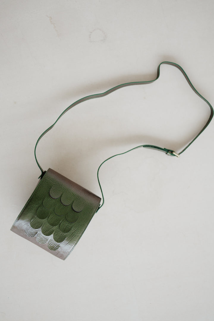 Mini Scales | Kiwi Rose Stone