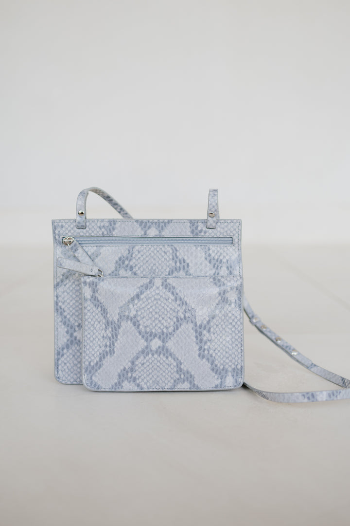 Double Pouch | Python