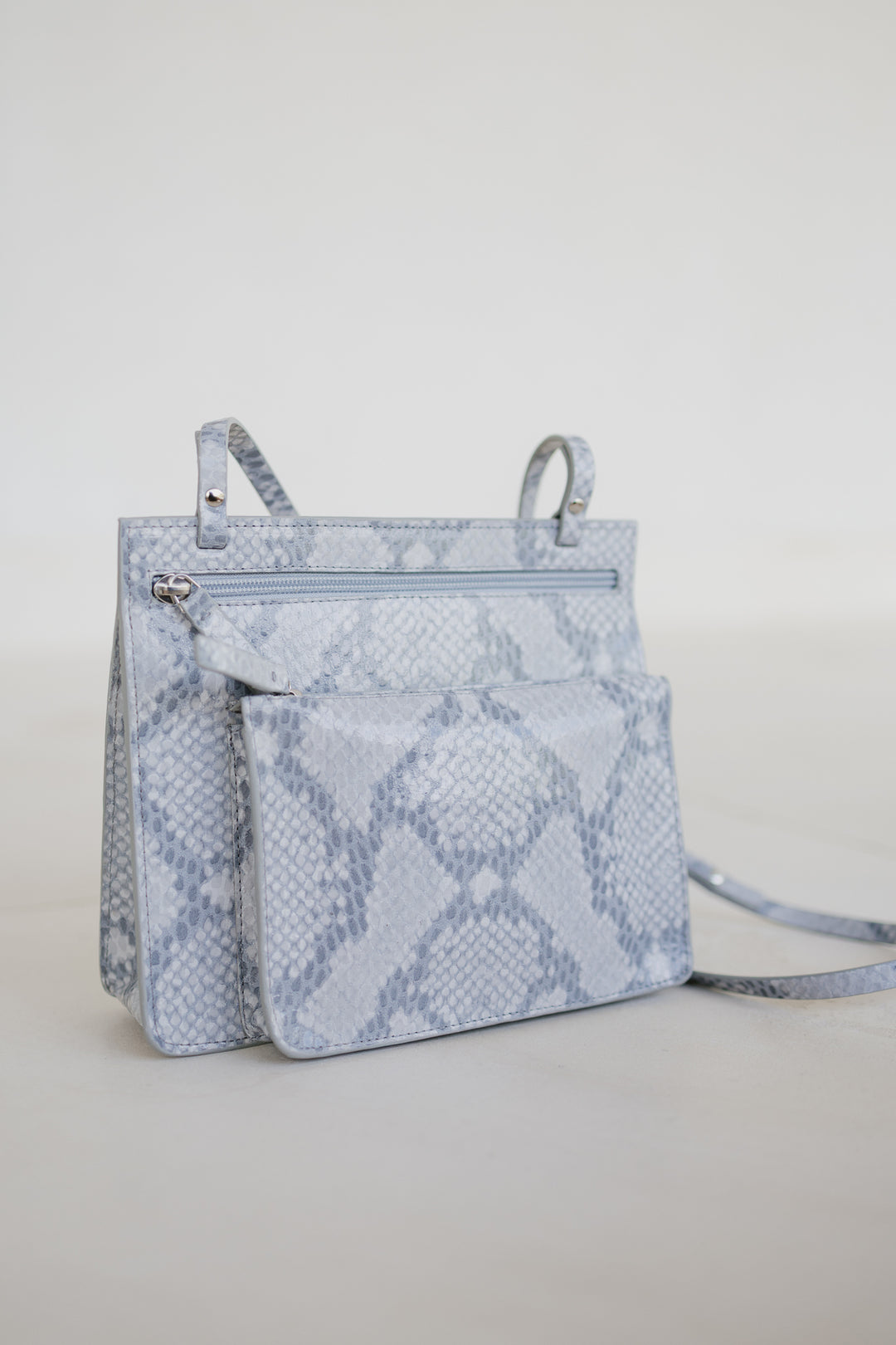 Double Pouch | Python