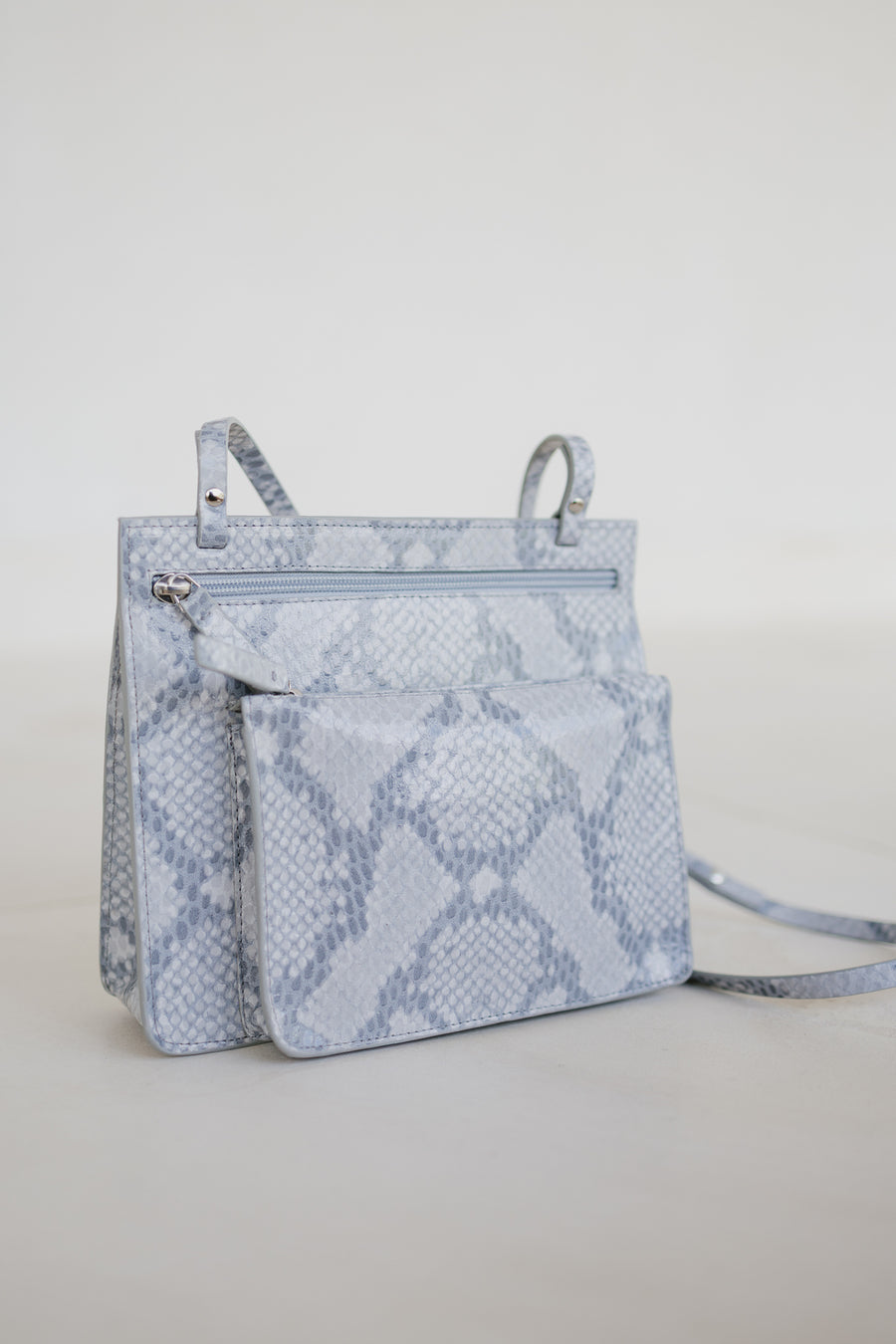 Double Pouch | Python