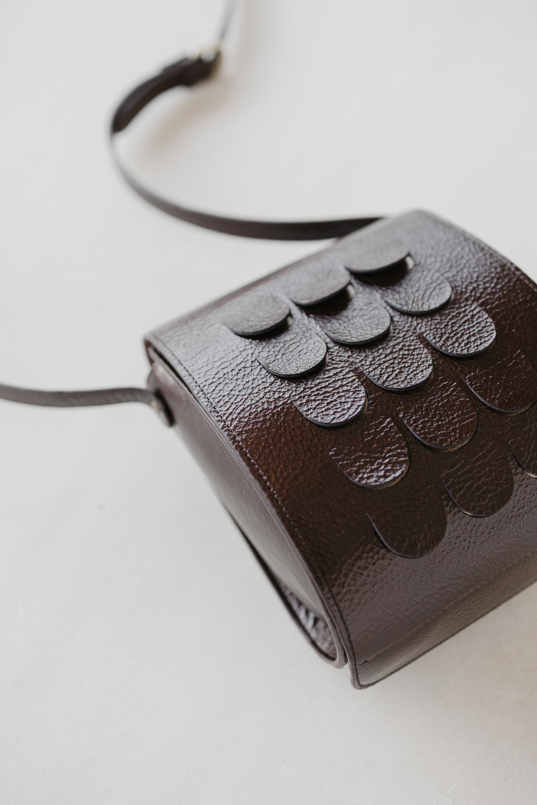 Mini Scales | Chocolate Stone