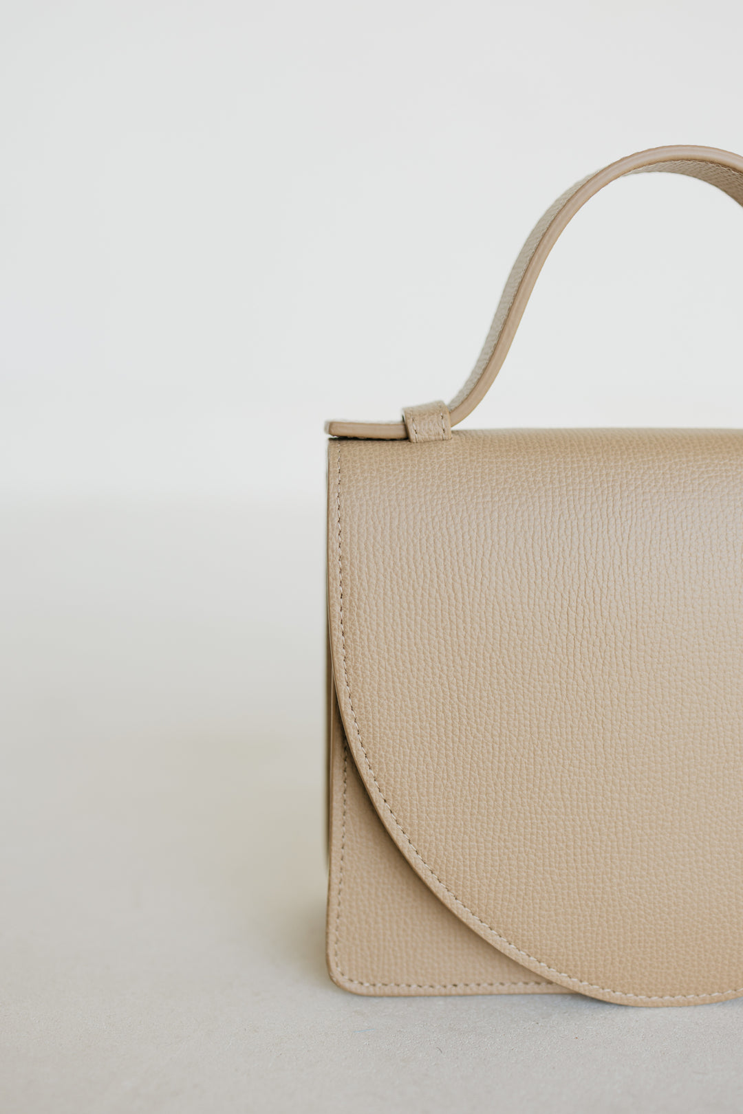 Micro Briefcase | Noisette Structured