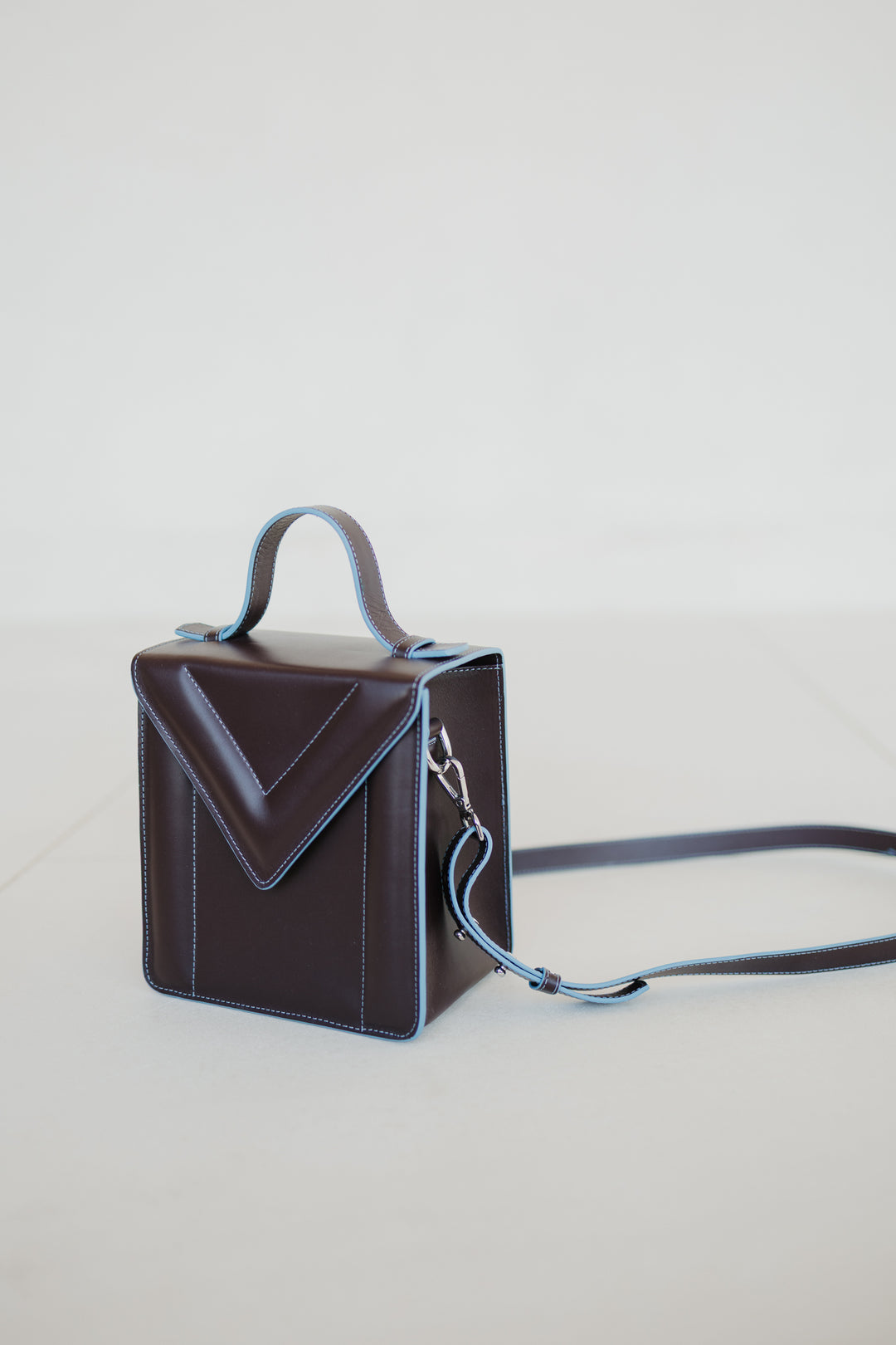 Boxbag | Stitched Burgundy / Bleu Ciel