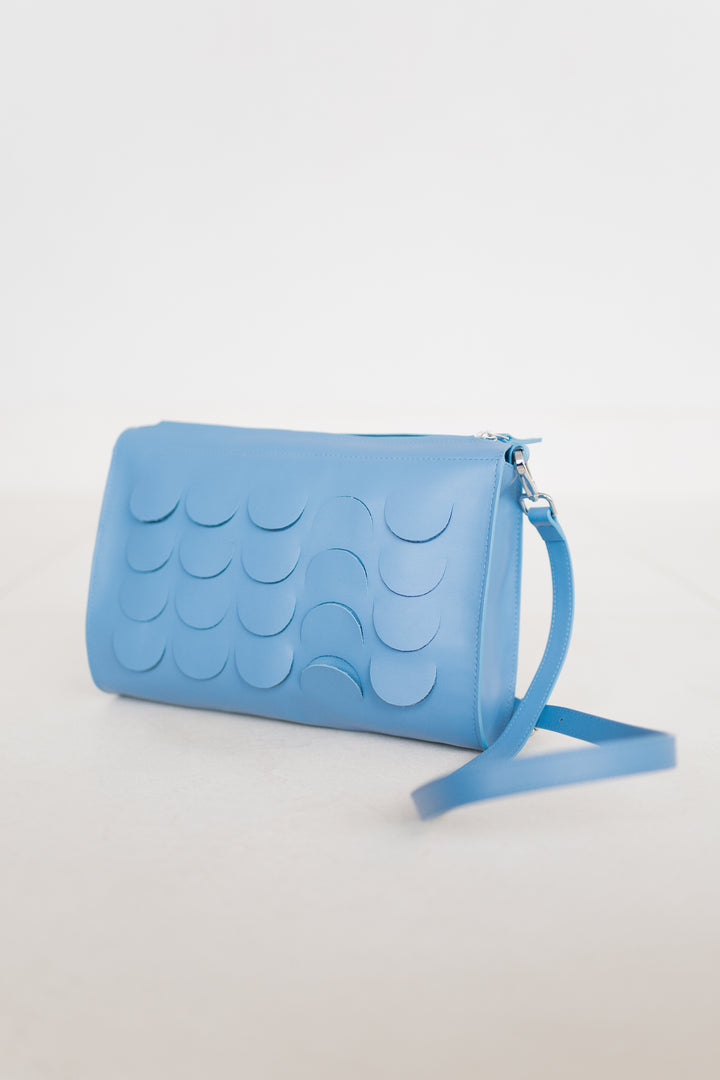 Scales | Bleu Ciel Pure