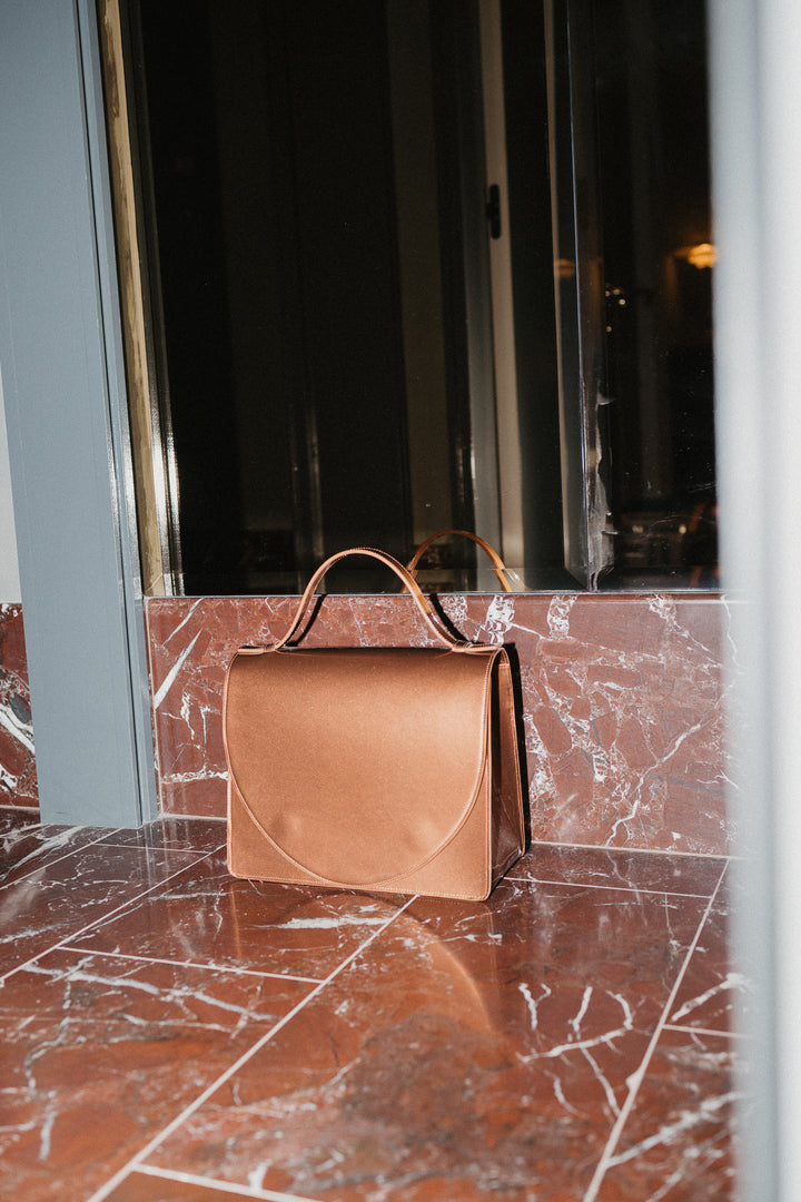 Midi Briefcase 1.0 | Copper Laqué
