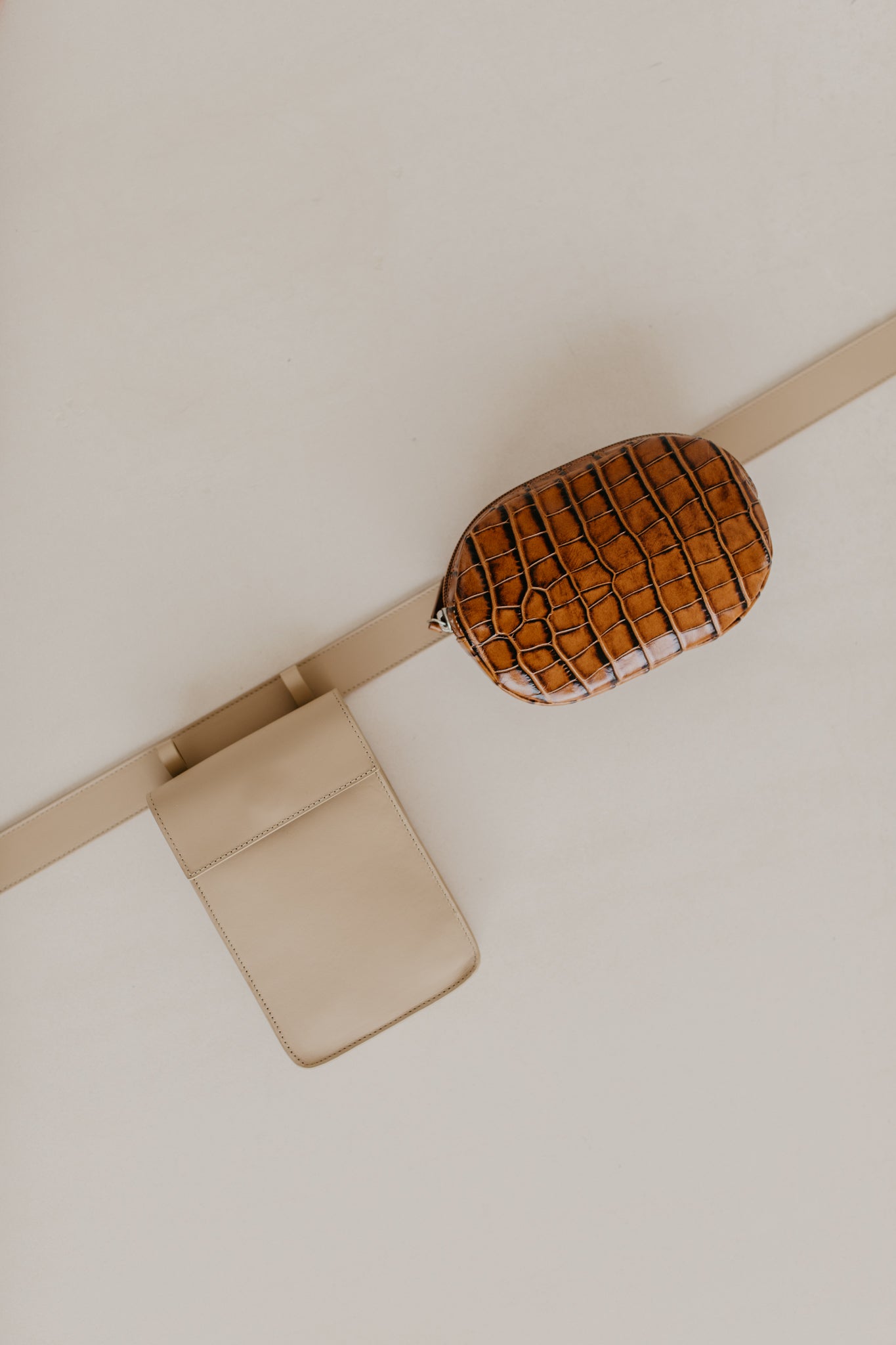 Belt bag: Belt XL Sand + Rectangle Sand + Oval Cognac Croco Glans