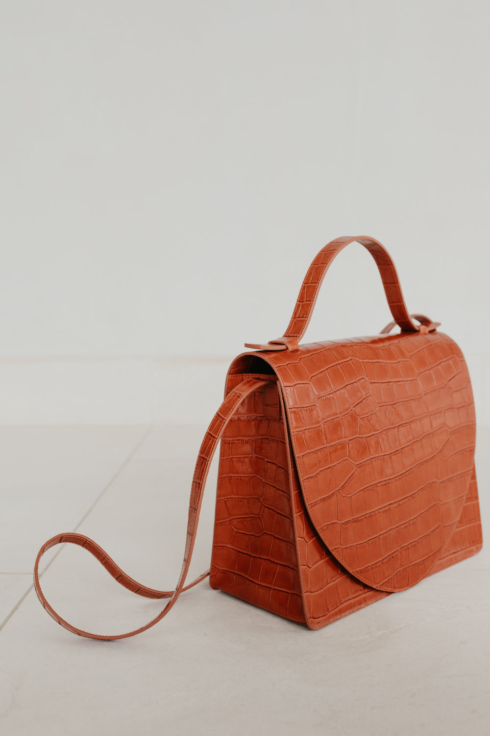 Midi Briefcase 1.0 | Roest Croco Glans