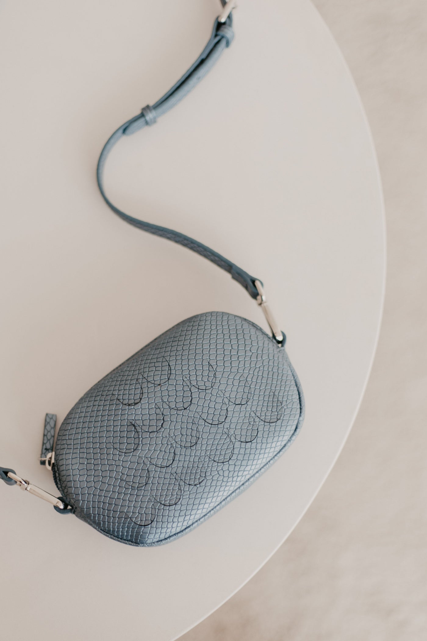 Oval Mini Bag | Jeans Snake
