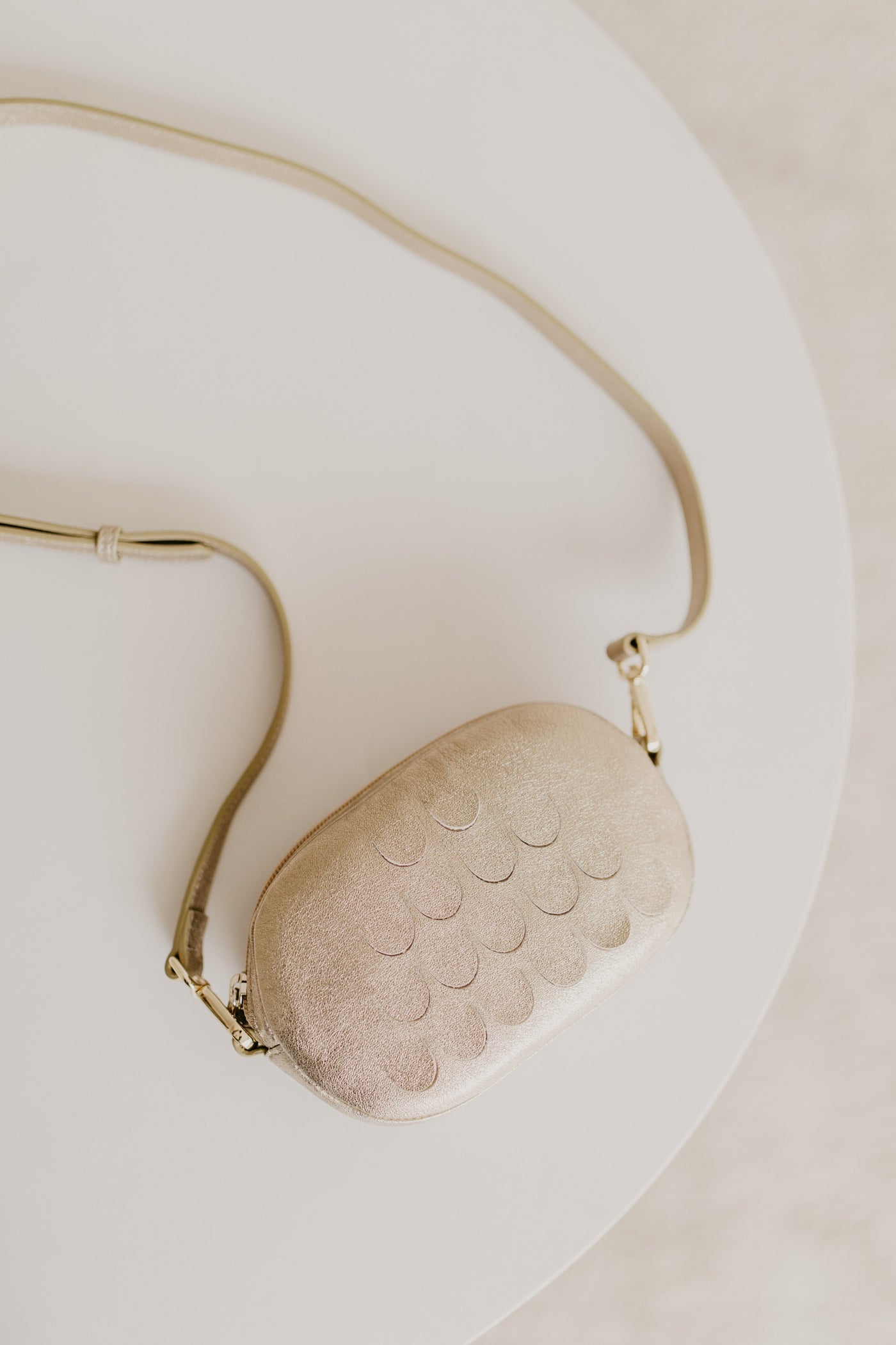 Oval Mini Bag | Soft Gold