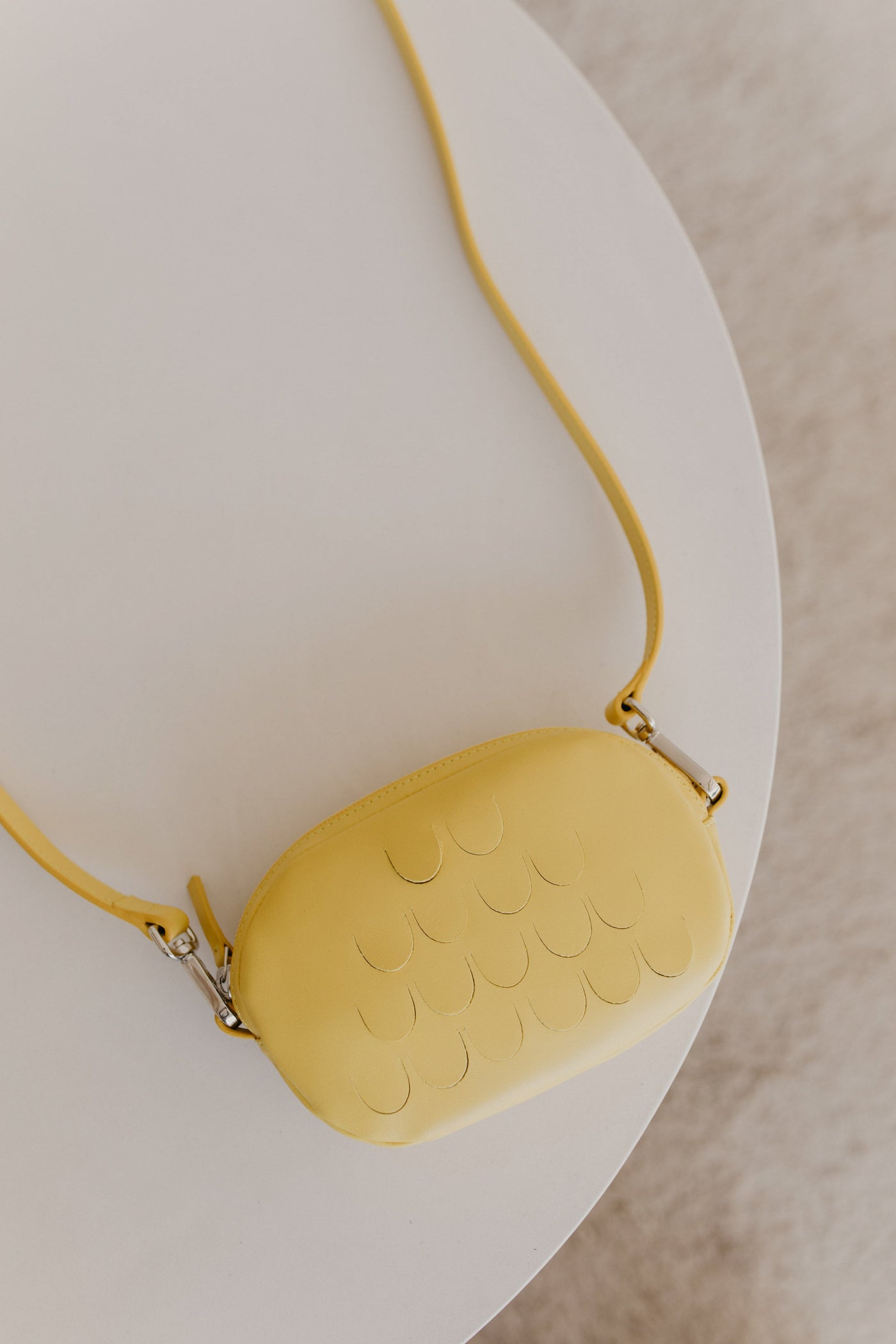 Oval Mini Bag | Limon Pure
