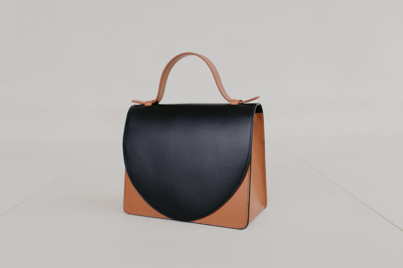 Mini Briefcase | Combi Black & Cognac