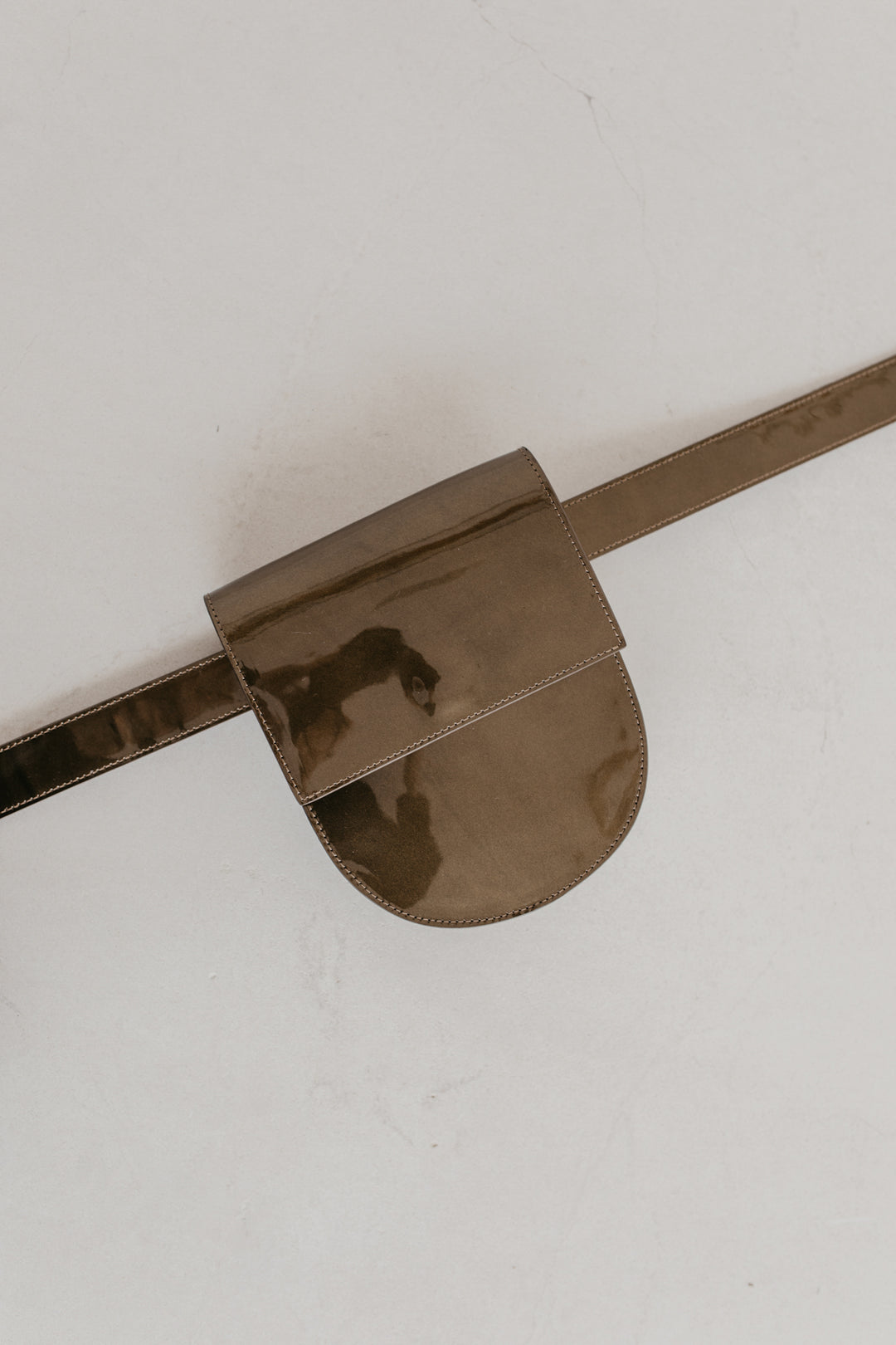 Belt Bag: Belt XL Bronze Laqué + Half Moon Bronze Laqué