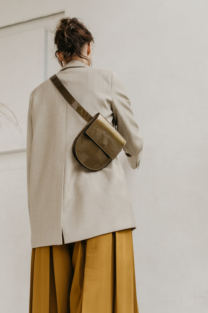 Belt Bag: Belt XL Bronze Laqué + Half Moon Bronze Laqué