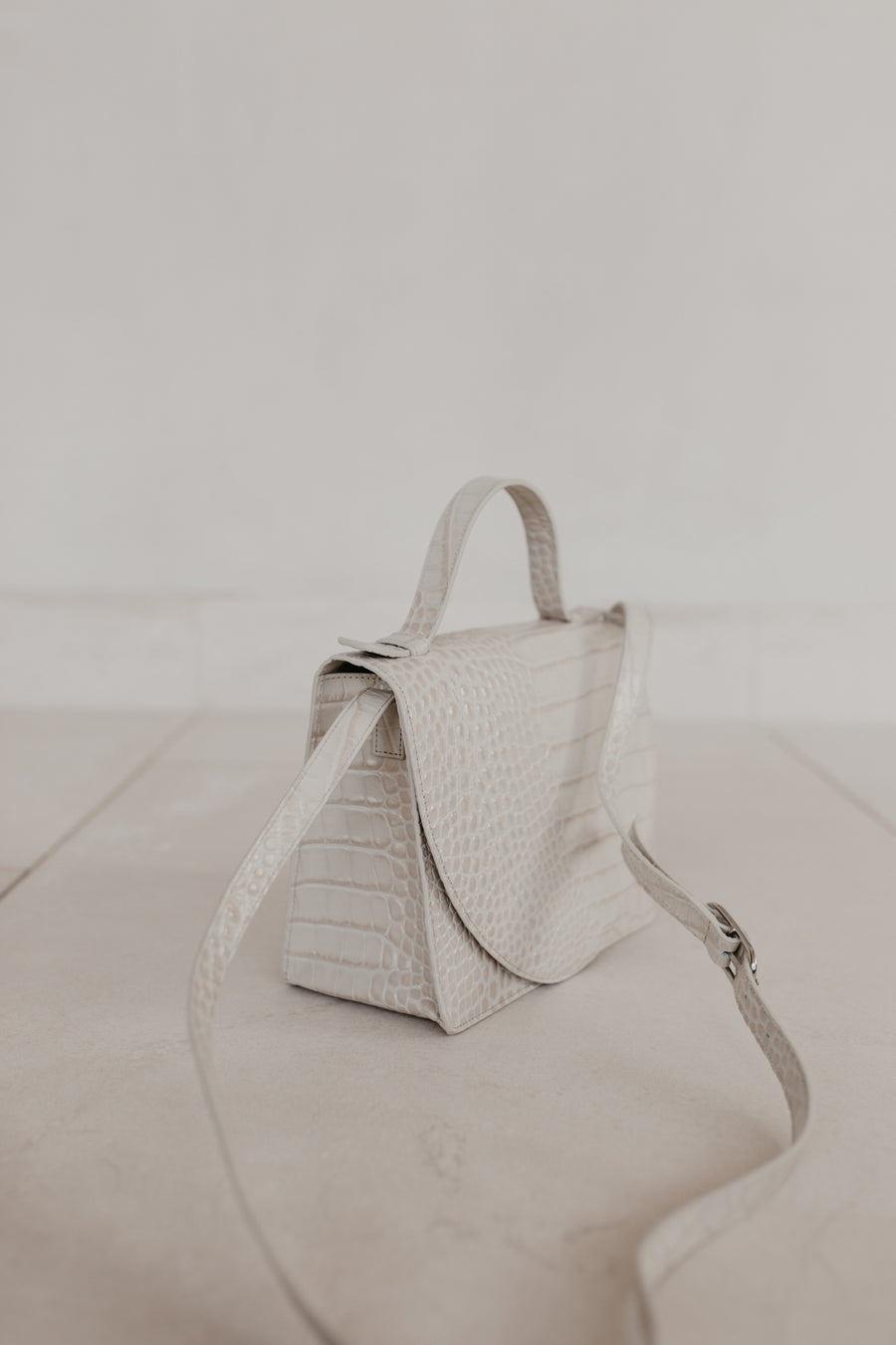 Mini Briefcase | White Croco Glans