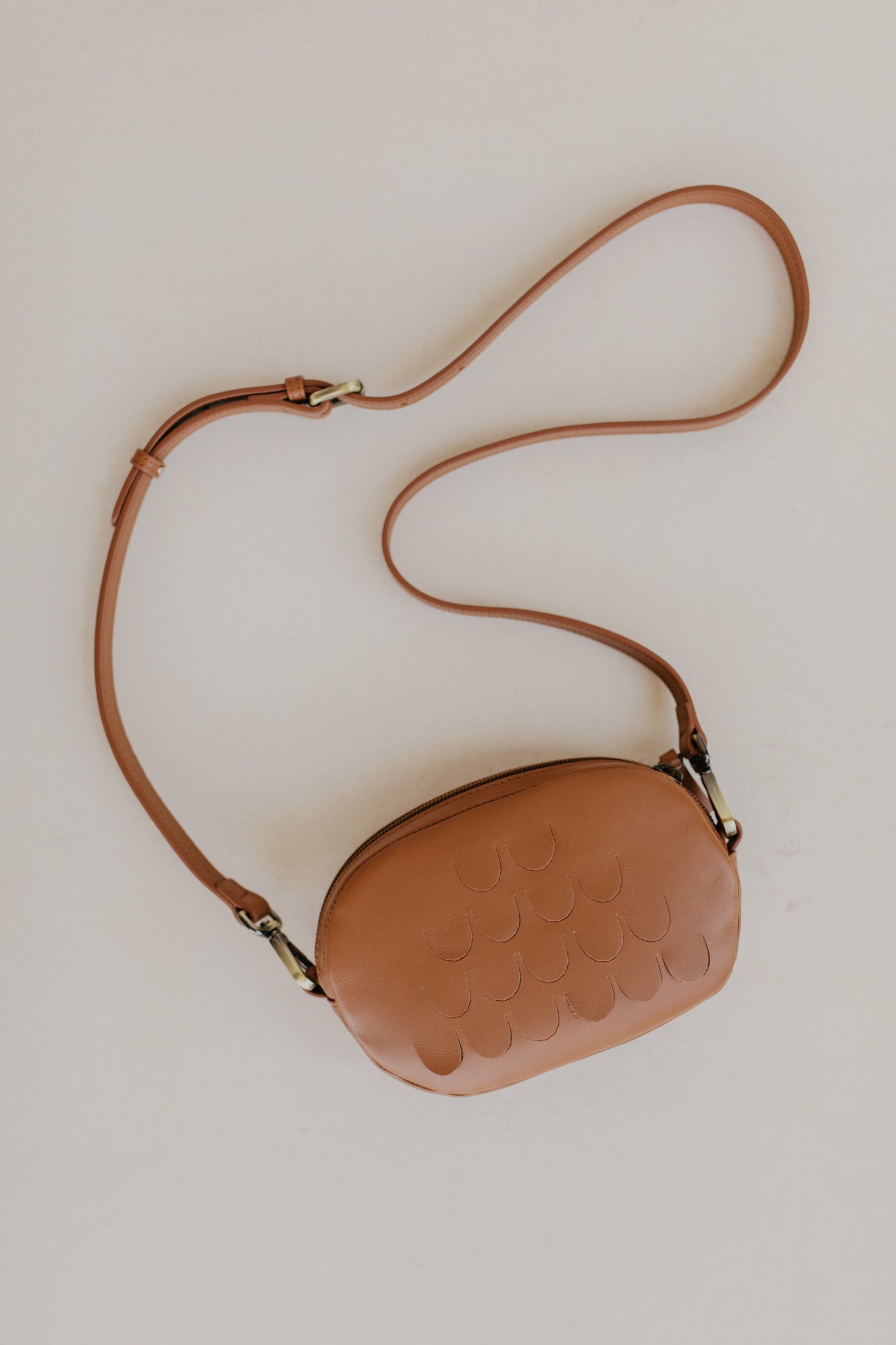 Oval Mini Bag | Light Cognac
