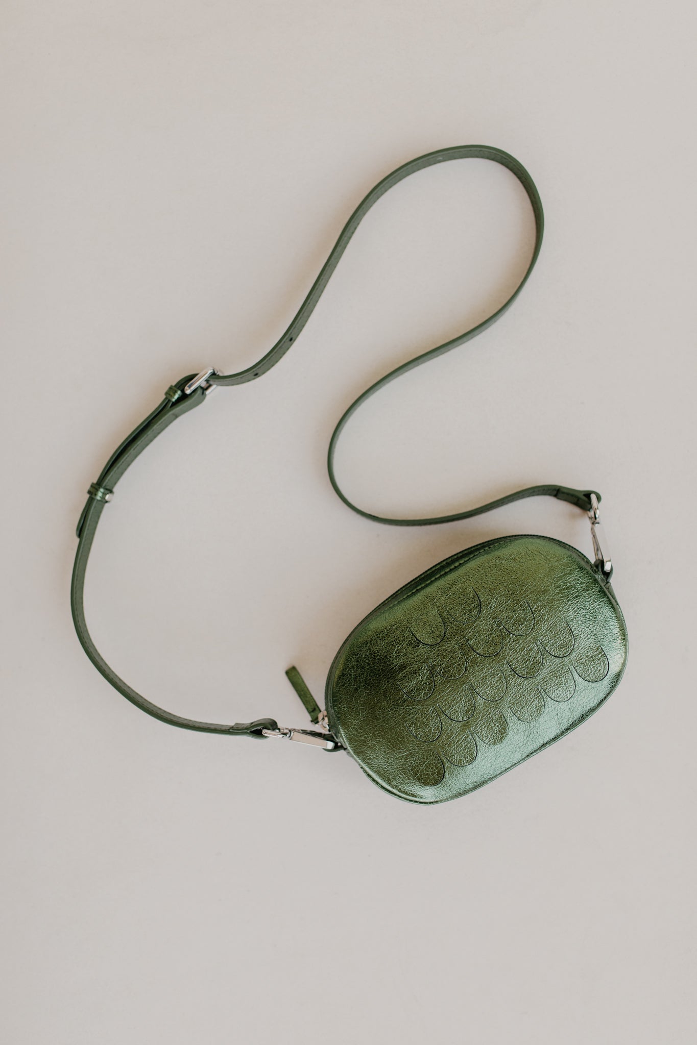 Oval Mini Bag | Mossgreen Shimmer